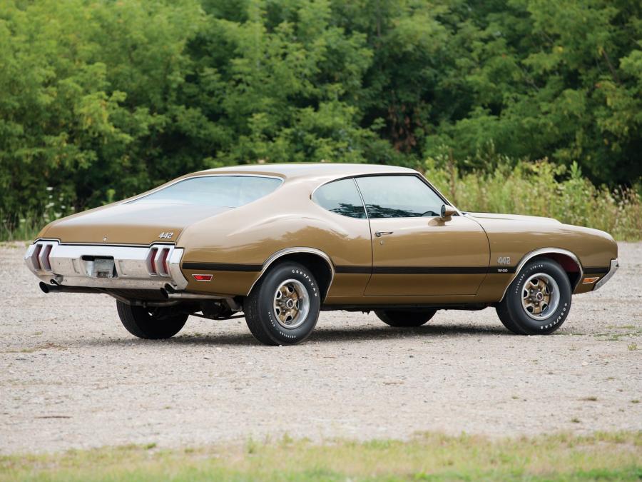  Oldsmobile 442 W-30 Holiday Coupe 1970 года  (фото 14 из 26)